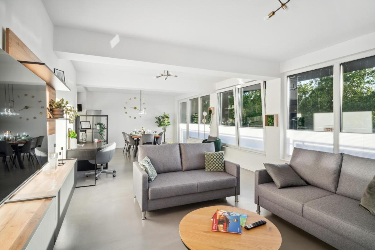 Design-Apartment - Bochum Zentrum - 2 Balkons - 118M2 - Netflix Экстерьер фото