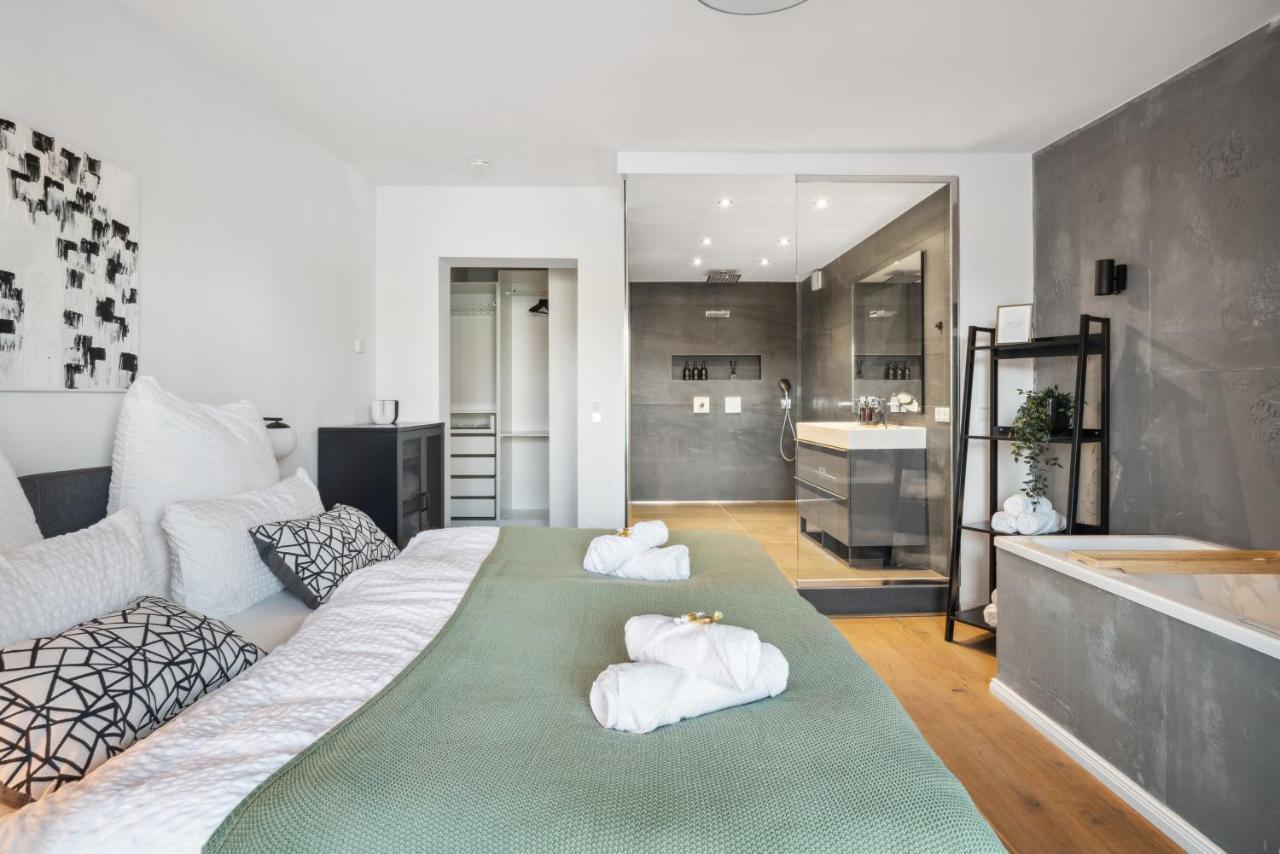 Design-Apartment - Bochum Zentrum - 2 Balkons - 118M2 - Netflix Экстерьер фото