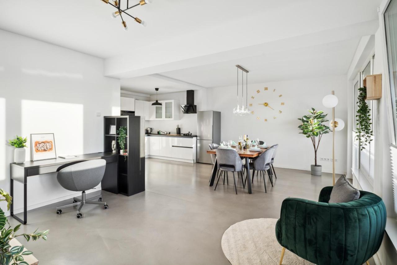 Design-Apartment - Bochum Zentrum - 2 Balkons - 118M2 - Netflix Экстерьер фото